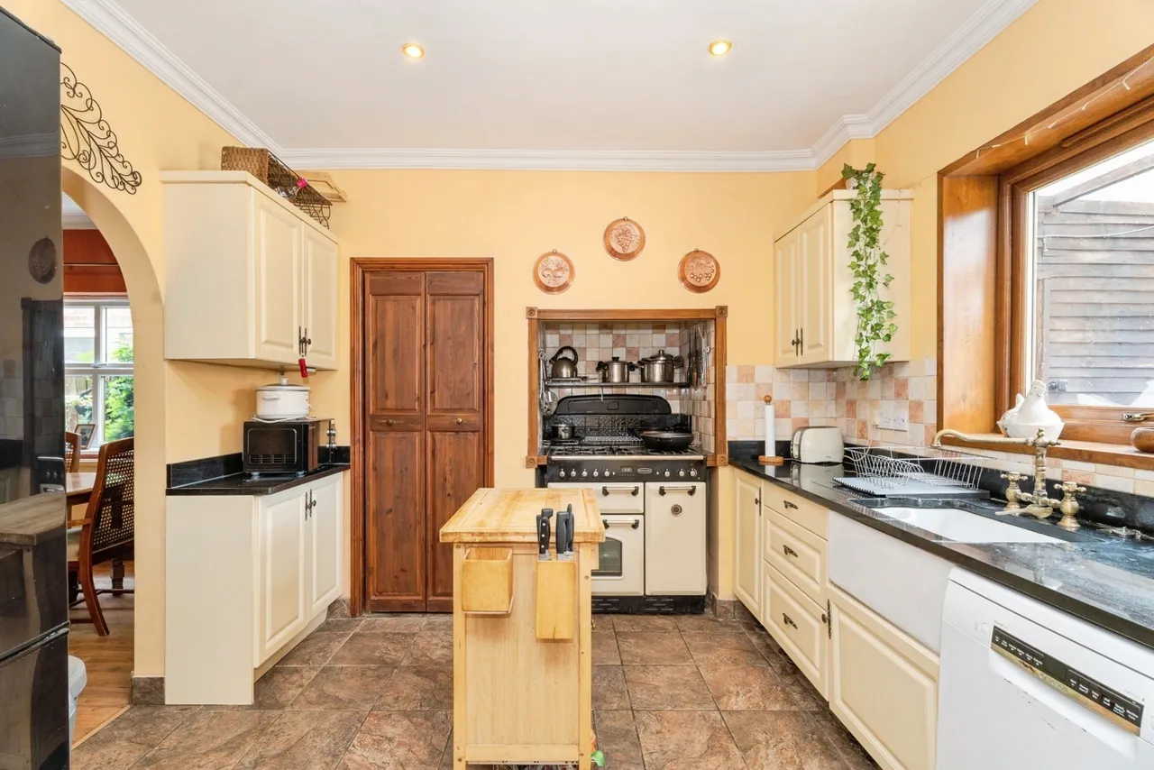 Holt Road, Fakenham, Norfolk, NR21, photo 2