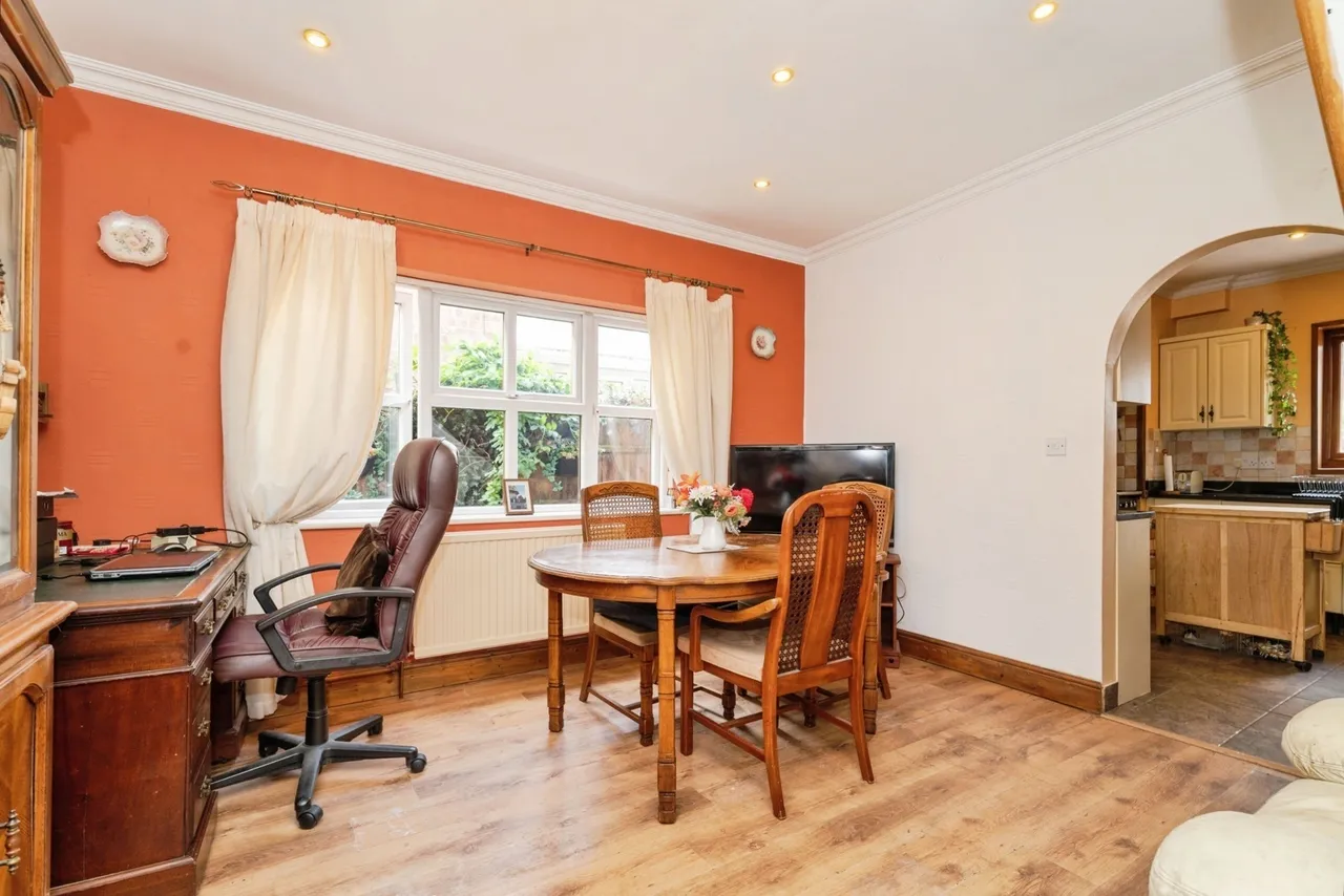 Holt Road, Fakenham, Norfolk, NR21, photo 6