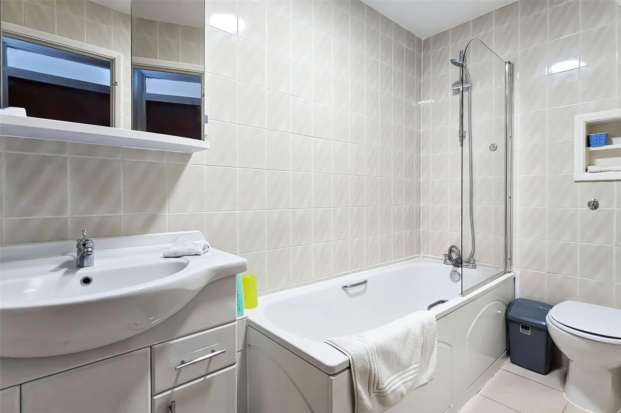 Rustington, Littlehampton, BN16, photo 13