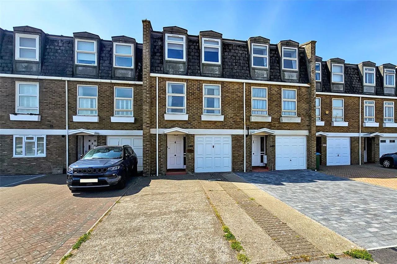 Rustington, Littlehampton, BN16, photo 15