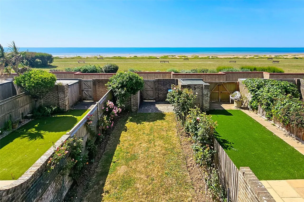 Rustington, Littlehampton, BN16, photo 7