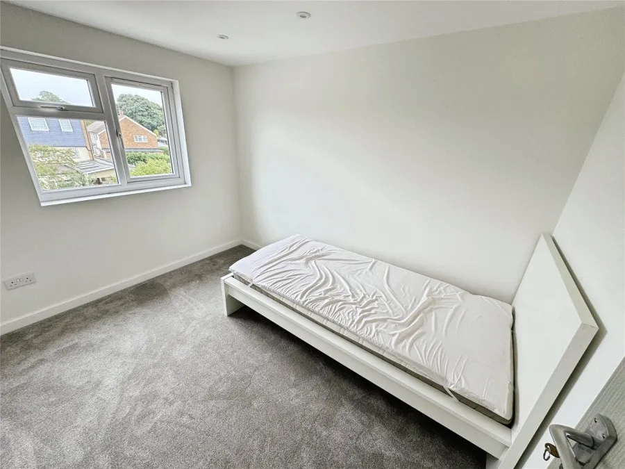 with 6 bedrooms in Harlow, CM18, photo 29