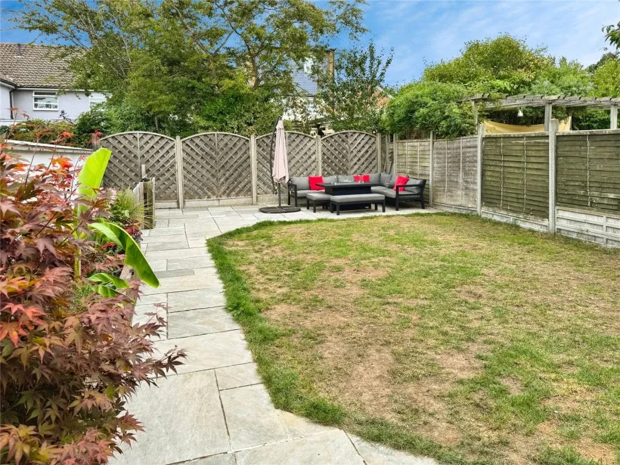 with 6 bedrooms in Harlow, CM18, photo 10