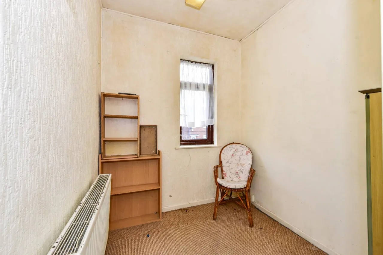 Flockton Avenue, Sheffield, photo 11