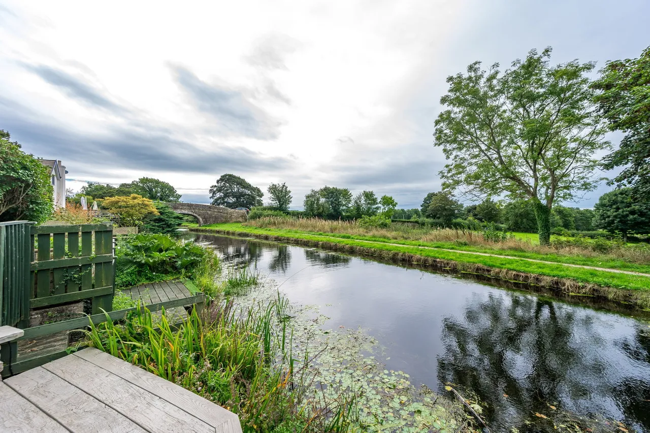 Borwick Court, Borwick, LA6, photo 42