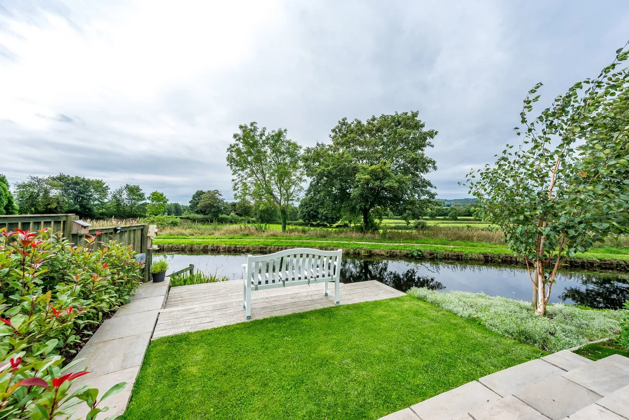 Borwick Court, Borwick, LA6, photo 44