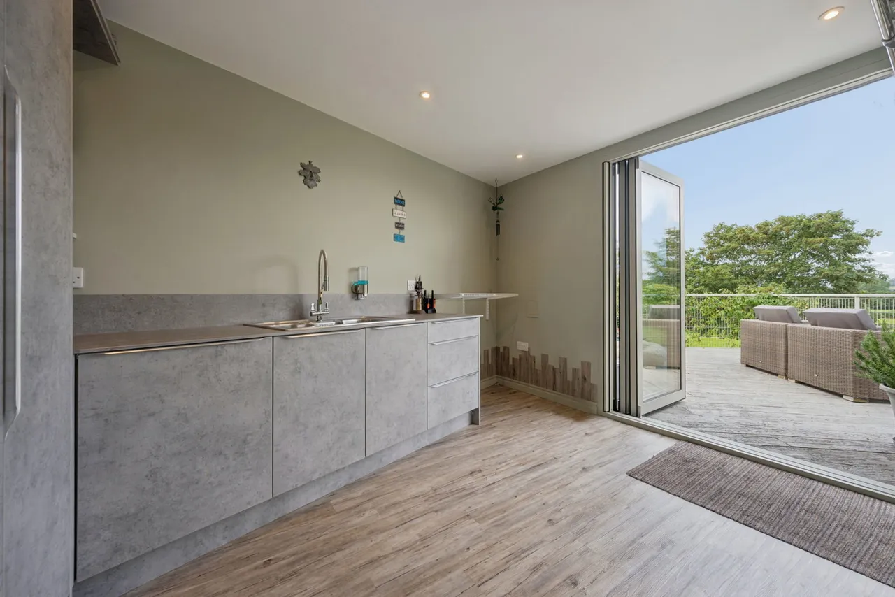 Borwick Court, Borwick, LA6, photo 20