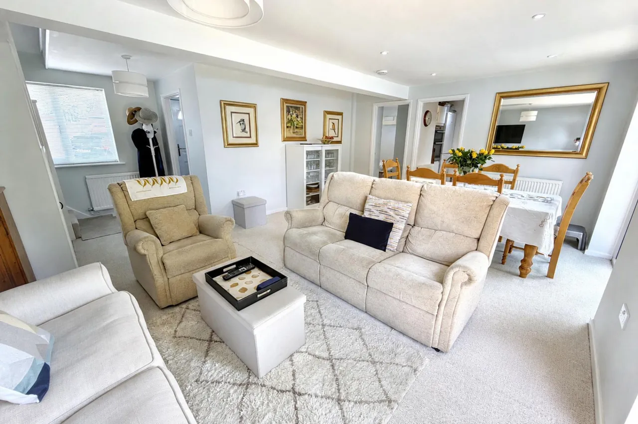 Chatsfield, Werrington, PE4, photo 4