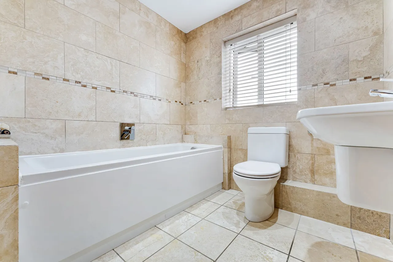 Rosewood Grove, Widnes, Widnes, WA8 8GL, photo 20