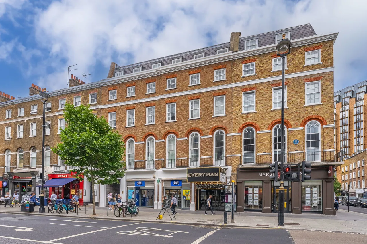 2 bed flat to rent — Baker Street, London, W1U