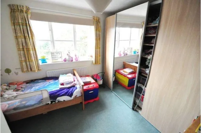 St. Bartholomews Court, Guildford, GU1, photo 7