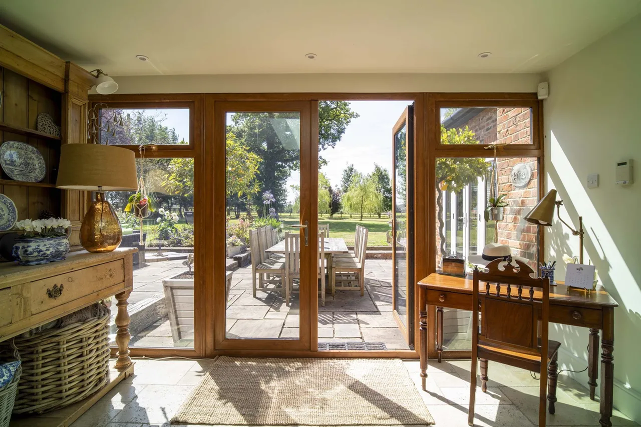 Folly Farm, Folly Lane, Bramley, Tadley, RG26 5BD, photo 21