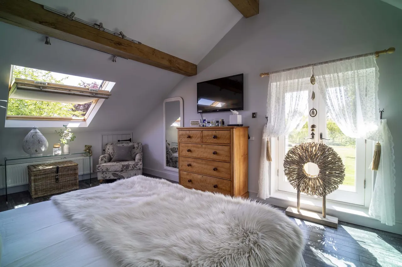 Folly Farm, Folly Lane, Bramley, Tadley, RG26 5BD, photo 15
