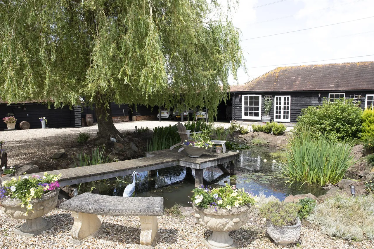 Folly Farm, Folly Lane, Bramley, Tadley, RG26 5BD, photo 29
