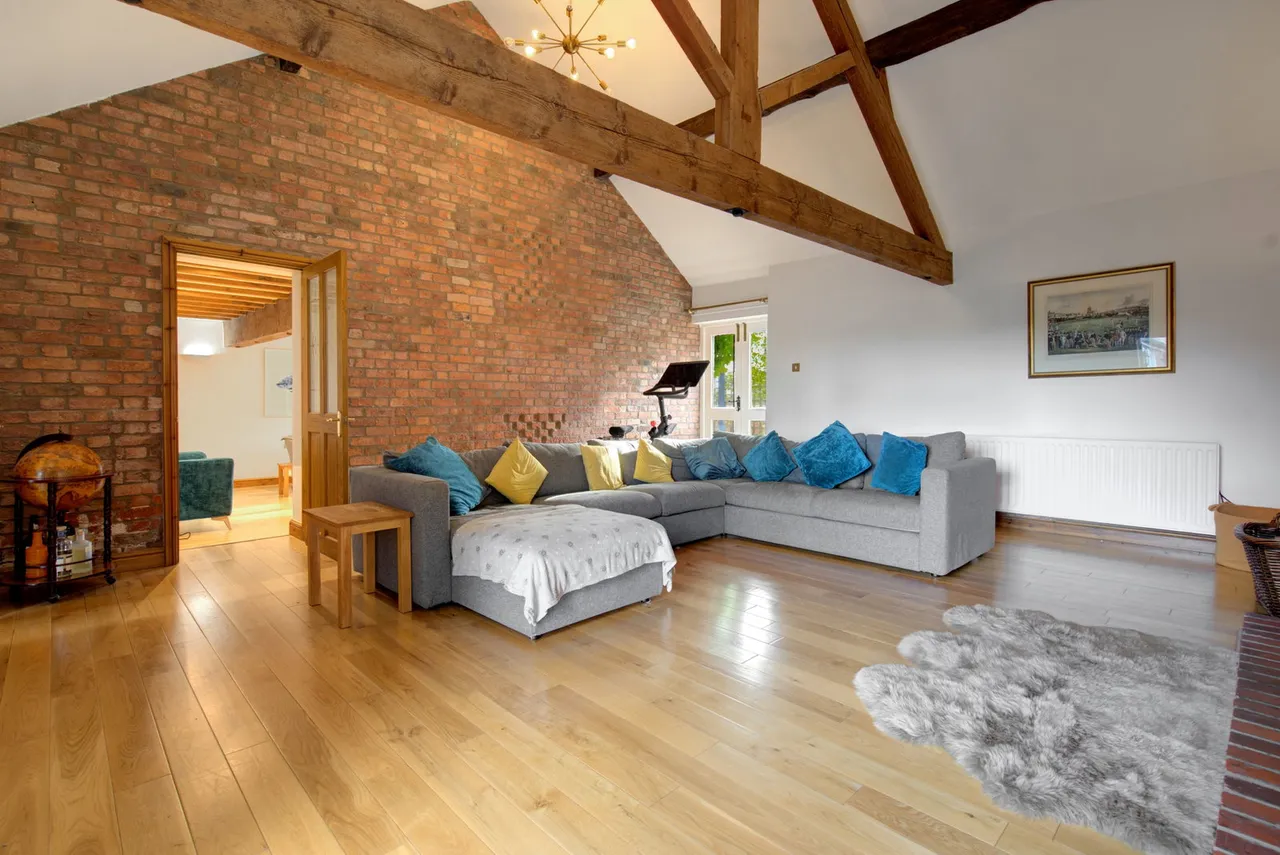 The Stables, Bowling Bank, Wrexham, LL13 9QF, photo 3
