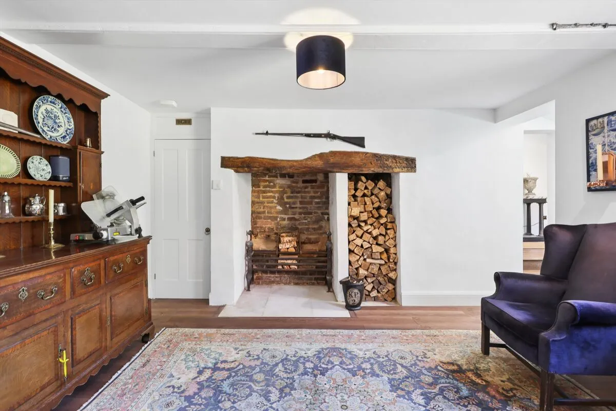 Windsor Street, Chertsey, KT16, photo 6