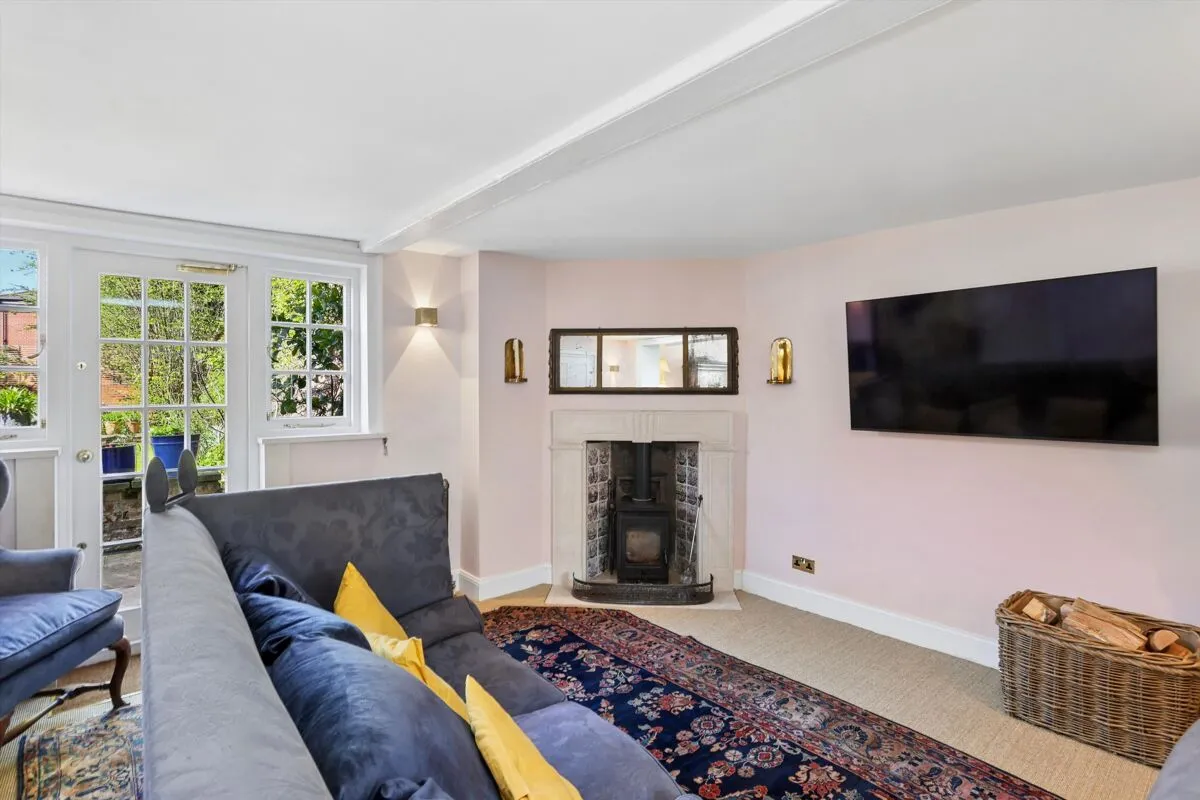 Windsor Street, Chertsey, KT16, photo 5