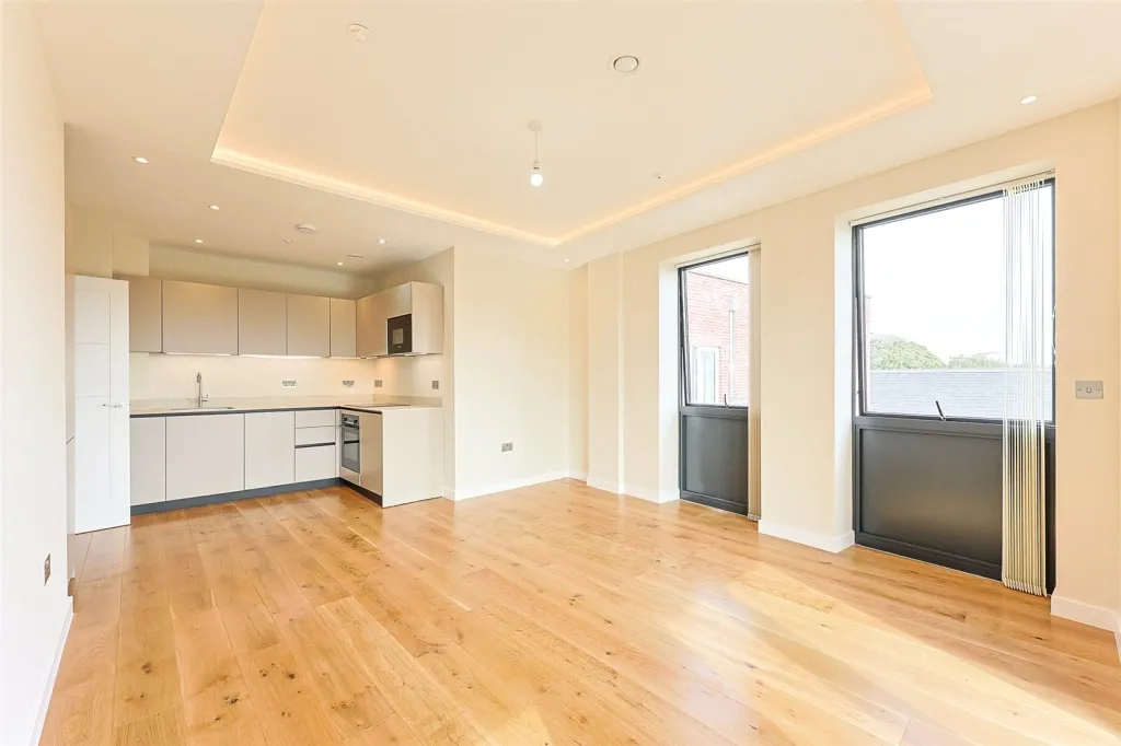 Warwick Road, Ealing, W5, photo 3
