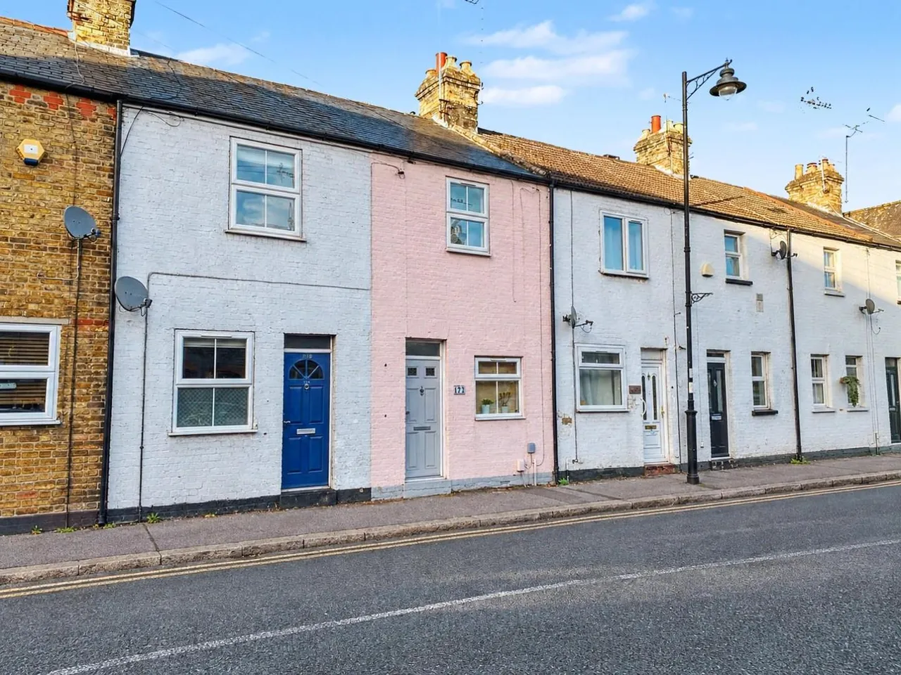 2 bed house to rent, Arthur Road, Windsor