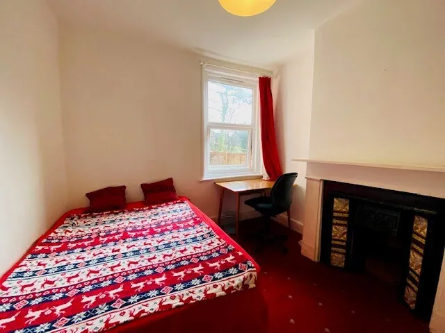 Church Lane, Highfield, SO17, photo 4