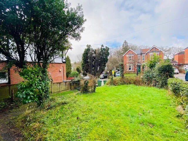 Church Lane, Highfield, SO17, photo 9