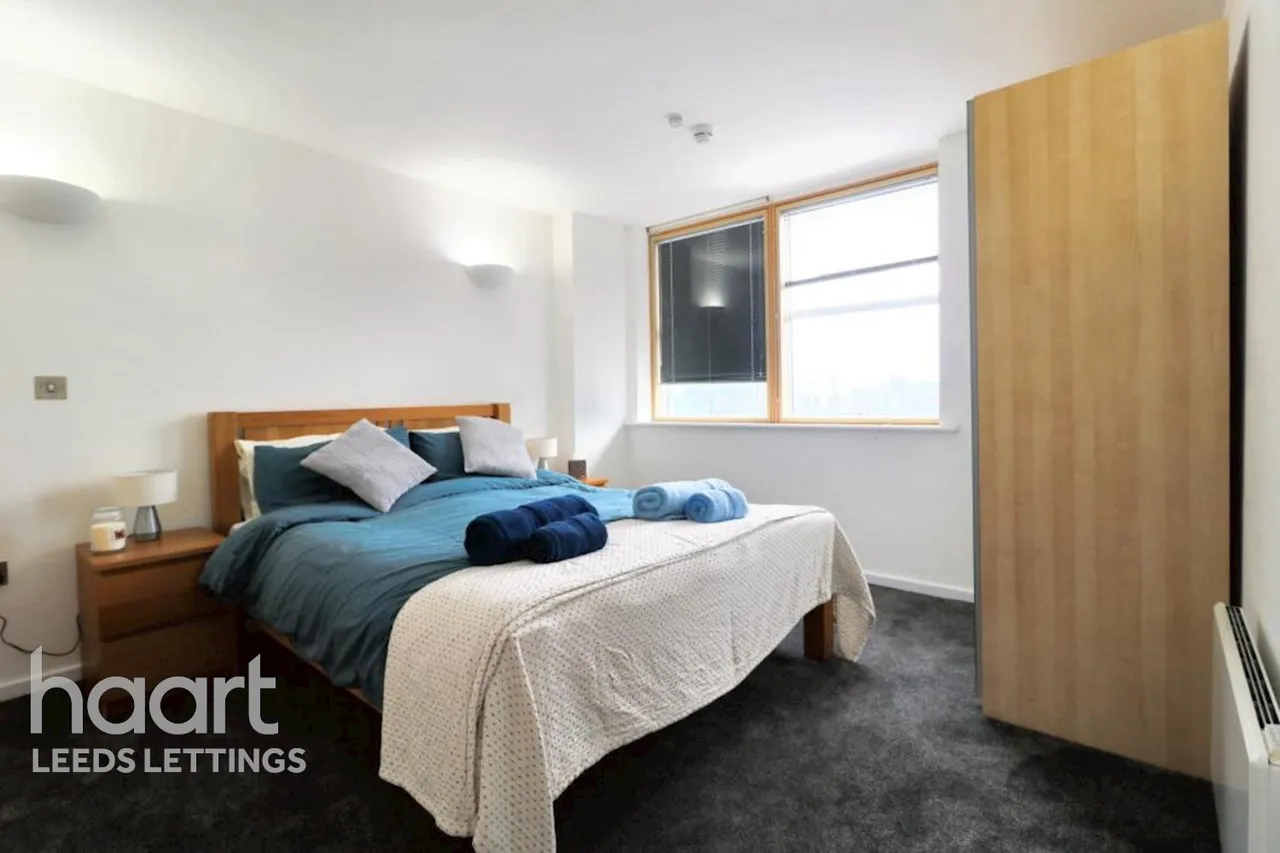 Wellington Street, LS1, photo 5