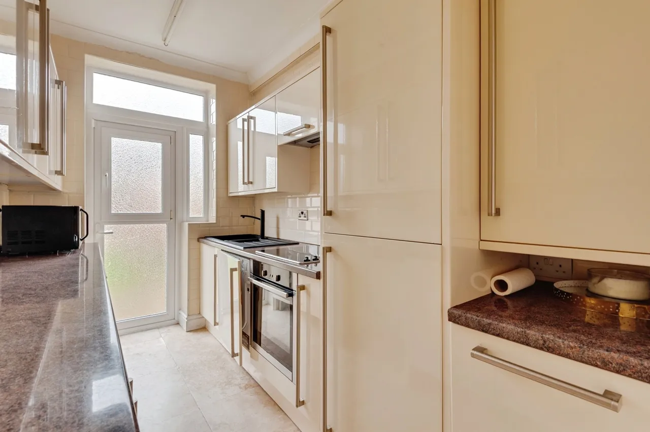 Parkside Drive, Liverpool, L12, photo 6