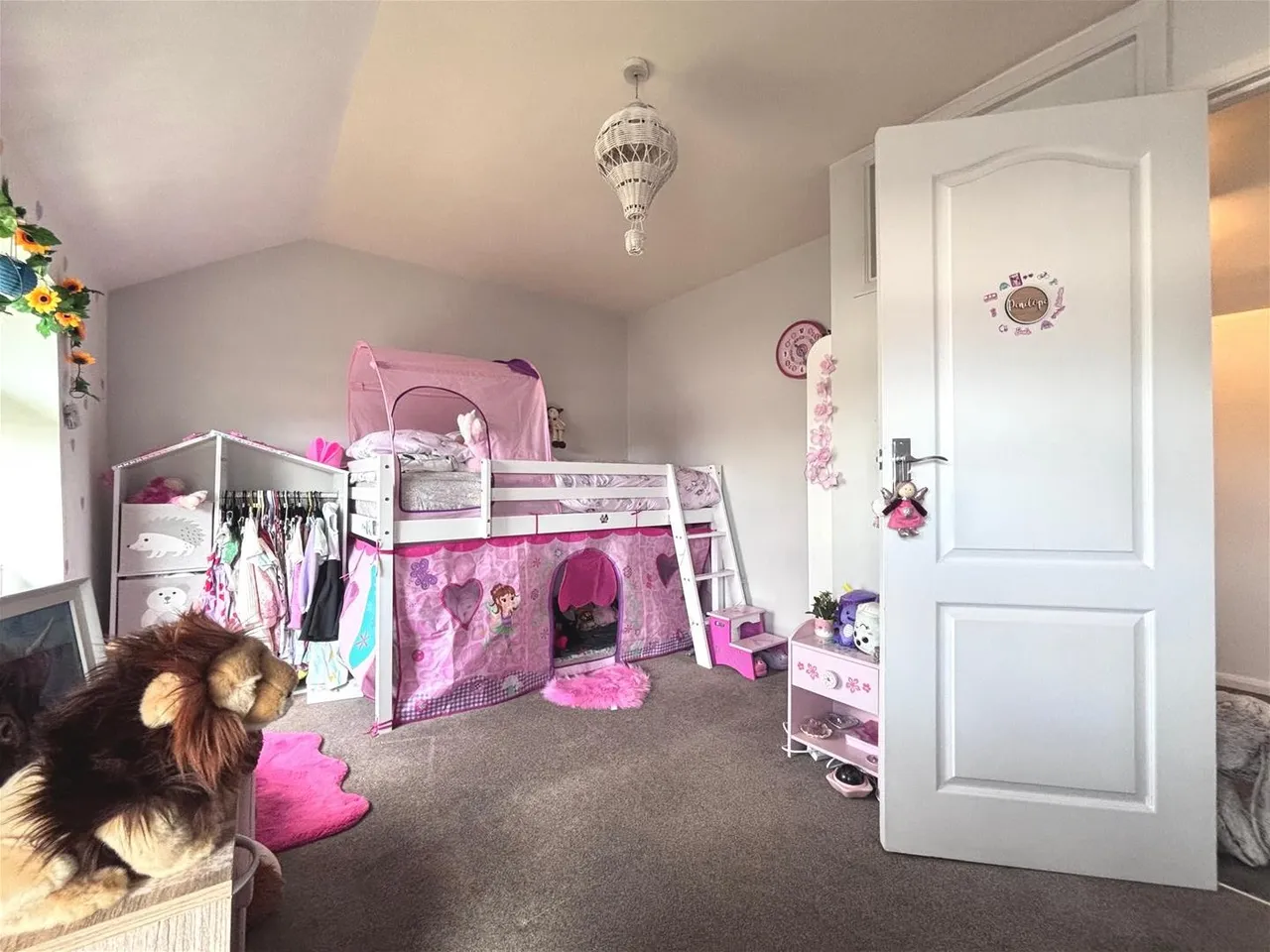 High Street, Henfield, West Sussex BN5 9DB, photo 8