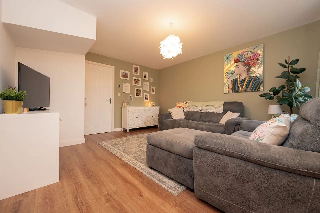 Barn Owl Drive, Kettering, NN14, photo 2
