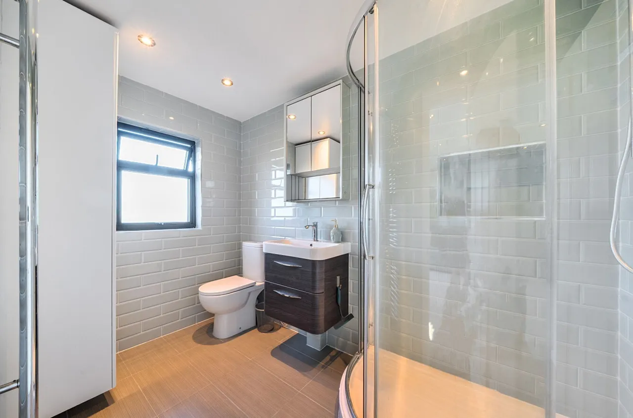Conyers Road, London, SW16, photo 15