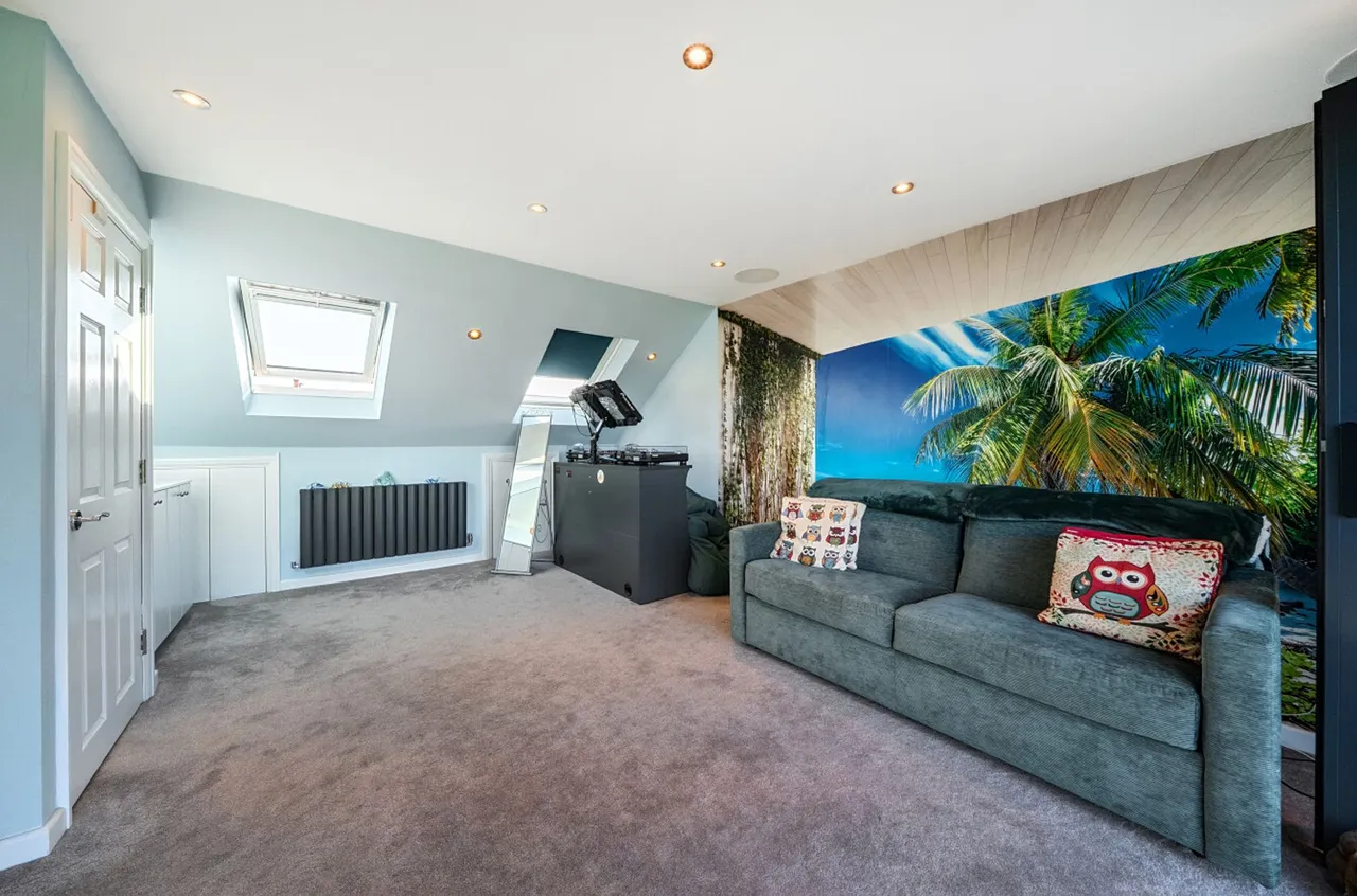 Conyers Road, London, SW16, photo 14