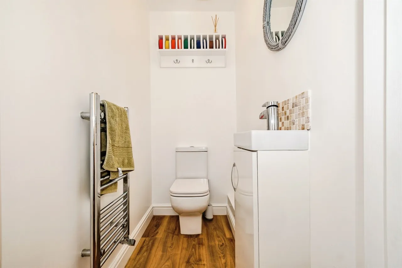 Augusta Place, Worthing, BN11, photo 11
