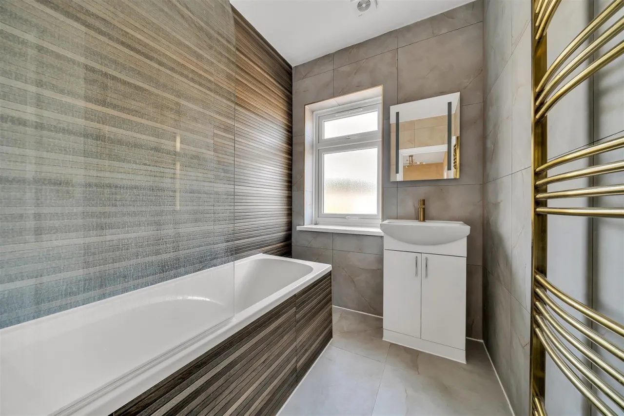 Kings Road West, Swanage, BH19, photo 36