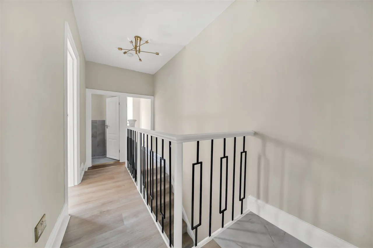 Kings Road West, Swanage, BH19, photo 16
