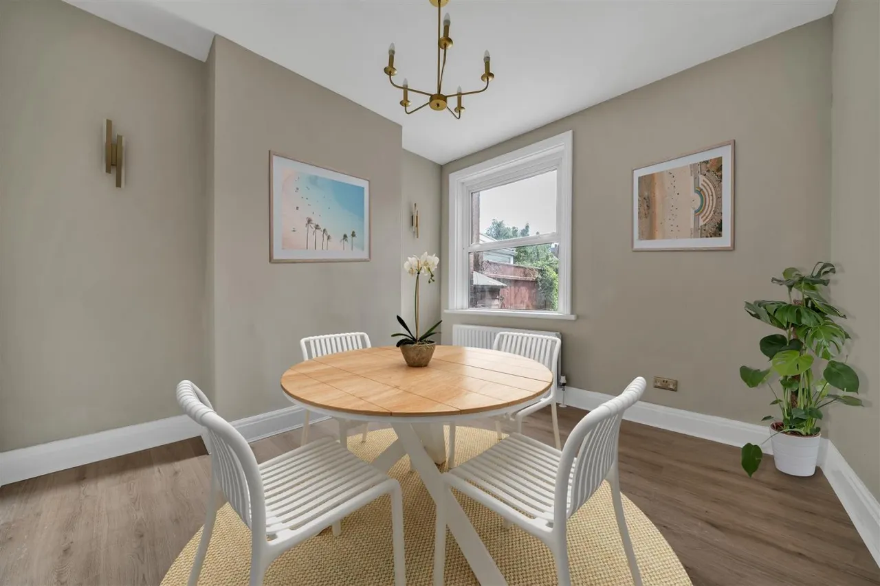Kings Road West, Swanage, BH19, photo 2