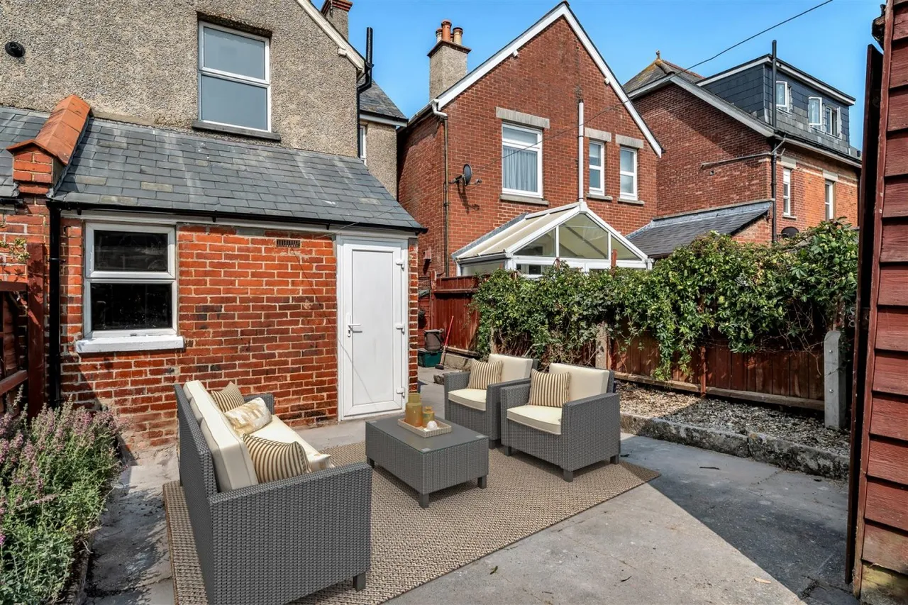 Kings Road West, Swanage, BH19, photo 10