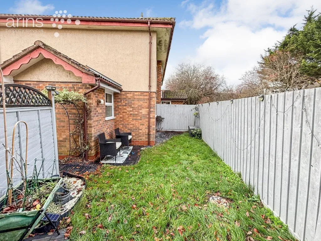 Lysander Close, Woodley, RG5, photo 10