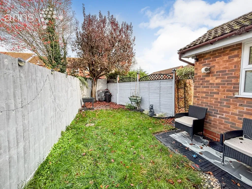 Lysander Close, Woodley, RG5, photo 9