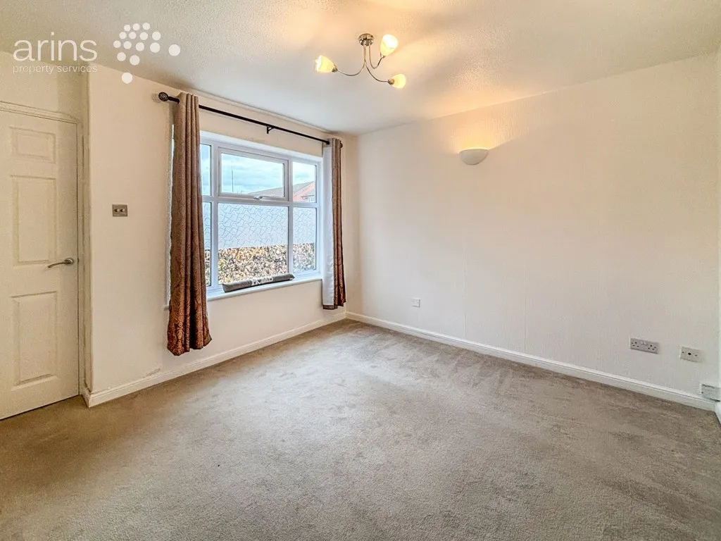 Lysander Close, Woodley, RG5, photo 2