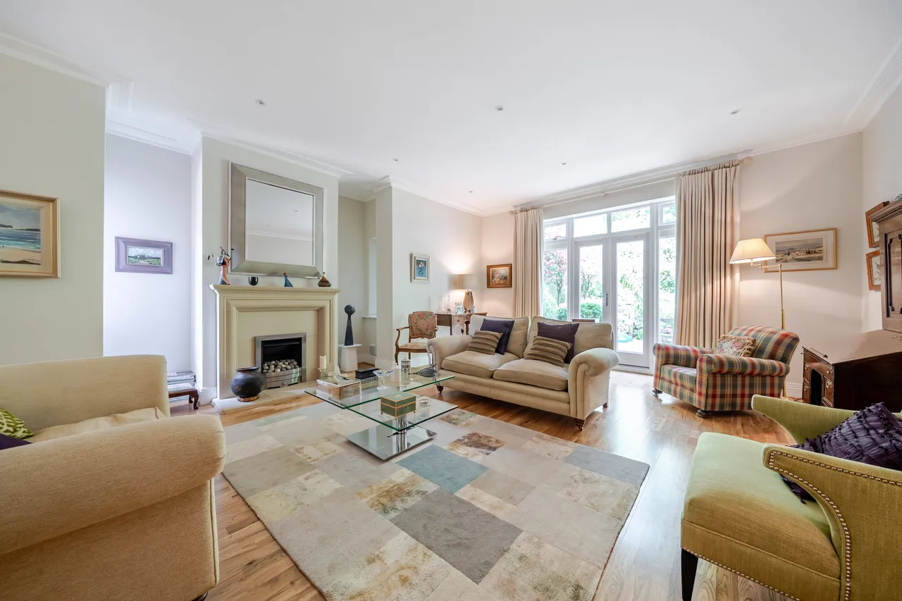 Park Grove, Beaconsfield, HP9, photo 3