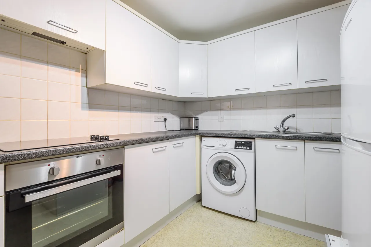 Sutherland Avenue, Maida Vale, London, W9, photo 9