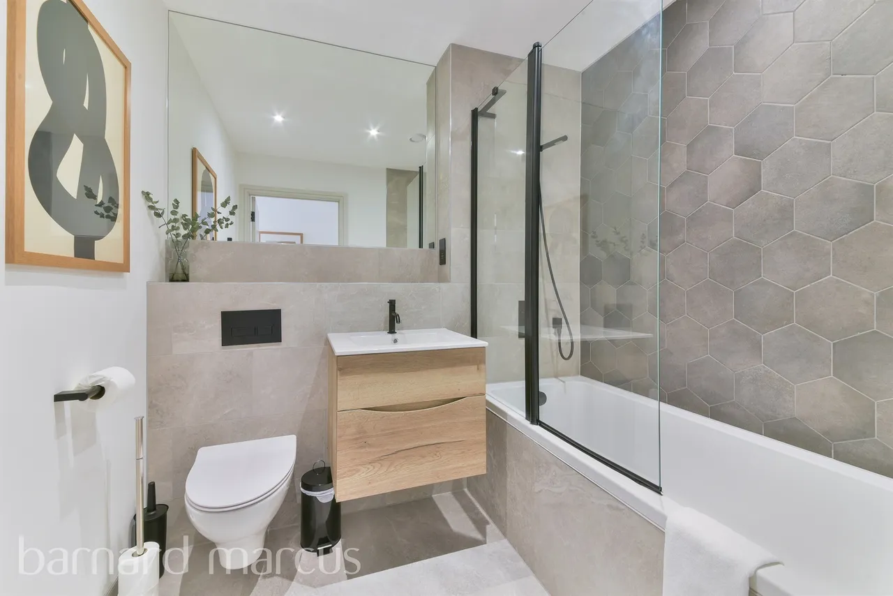 Station Road, London, SW19, photo 6