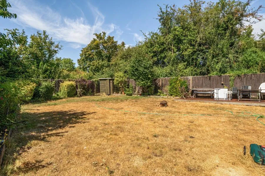 Bissley Drive, Maidenhead, SL6, photo 20