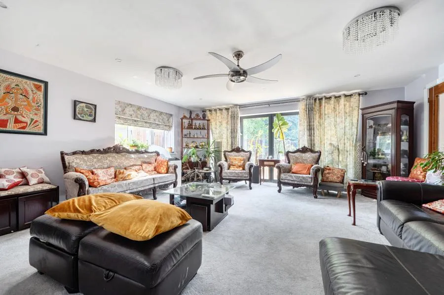 Bissley Drive, Maidenhead, SL6, photo 3