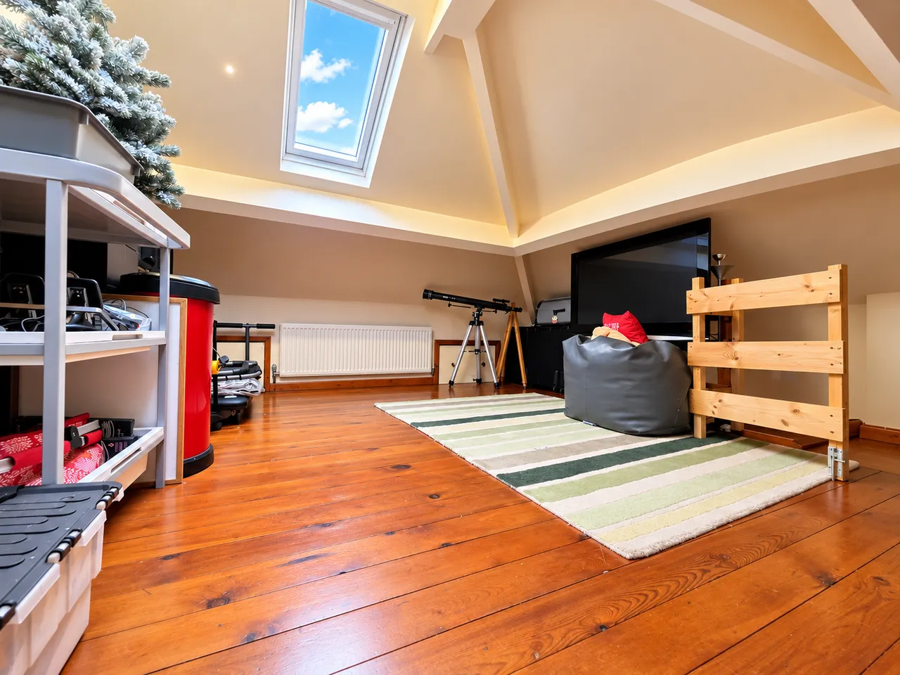 Weston Vale Road, Queensbury, BD13, photo 21