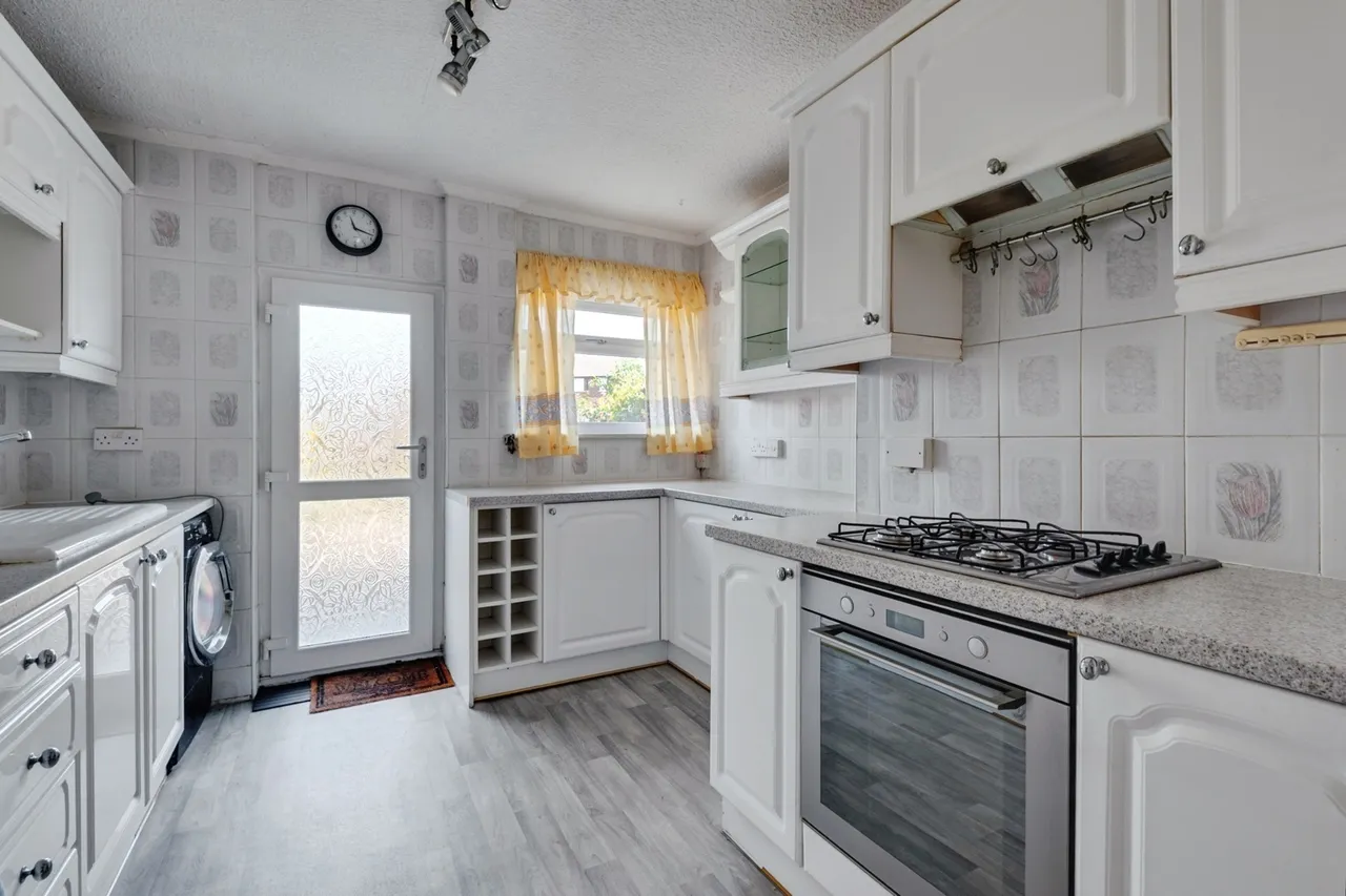 Deansway, Widnes, WA8, photo 7