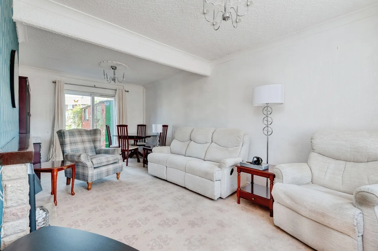 Deansway, Widnes, WA8, photo 4