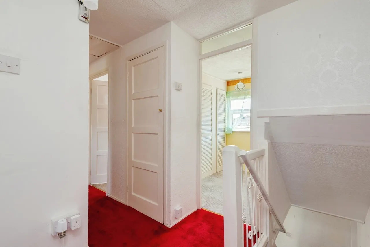 Deansway, Widnes, WA8, photo 11
