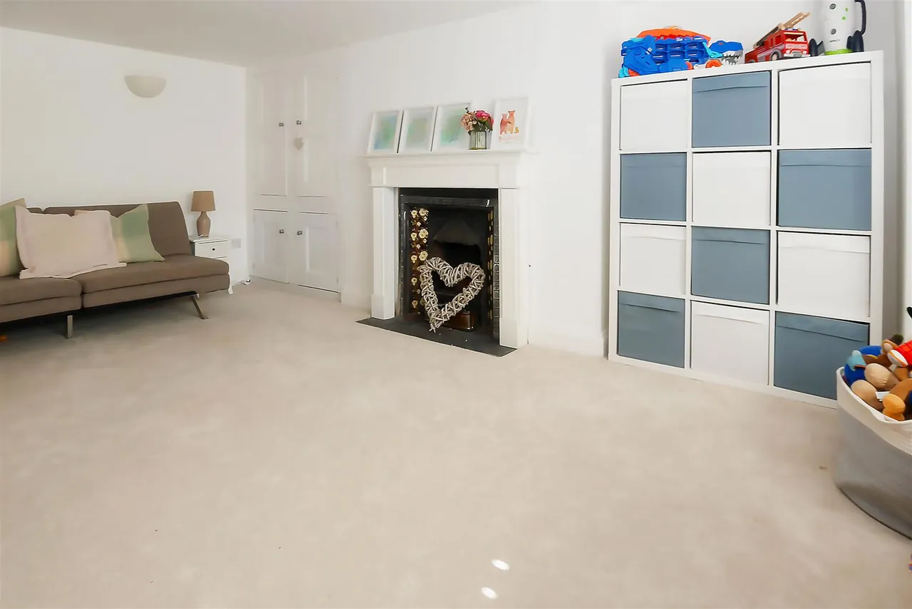 Arundel Road, Littlehampton, photo 11