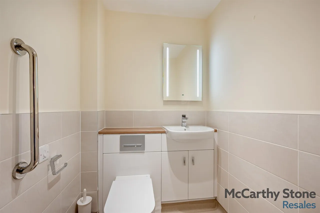 Springfield Close, Stratford-Upon-Avon, CV37, photo 9